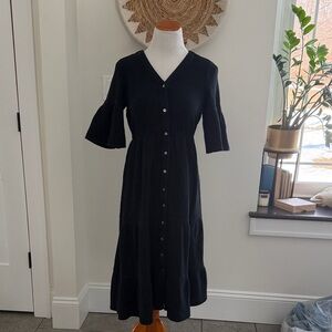 ❣️❣️Saks Fifth Avenue Black Midi Dress with Button Detail